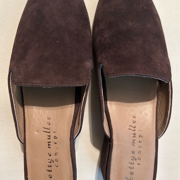 Women’s Bettye Muller Concept Beckett Mule Slip on Loafers (brown) size 6 - Picture 4 of 10